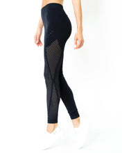 Load image into Gallery viewer, Milano Seamless Legging - Black [MADE IN ITALY]
